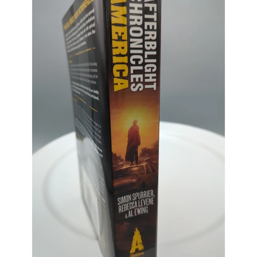 Afterblight Chronicles: America Omnibus Simon Spurrier, Rebecca Levene, Al Ewing
